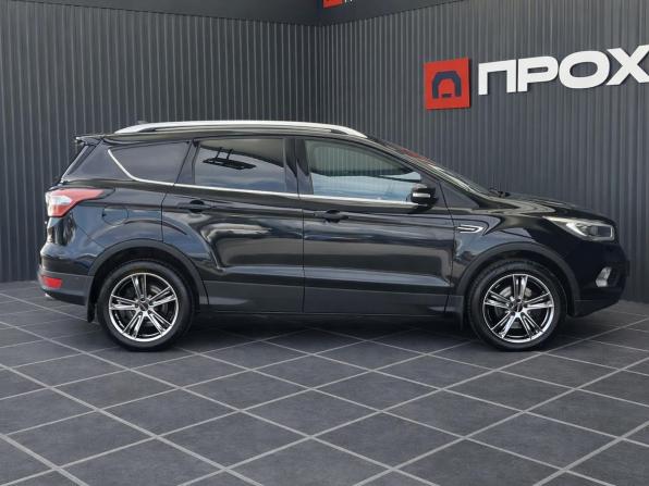 Ford Kuga II Рестайлинг с пробегом 2017 года, цена 1 677 000 рублей, 126535 км, внедорожник, Автокод Объявления