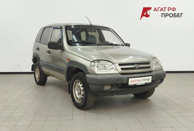 Chevrolet Niva I с пробегом 2007 года, цена 370 000 рублей, 118245 км, внедорожник, Автокод Объявления