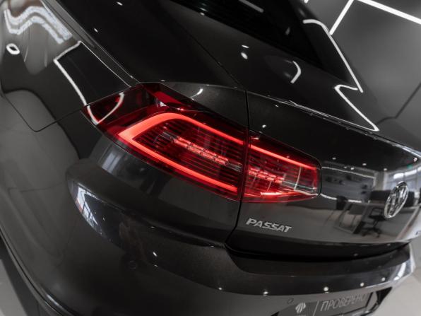 Volkswagen Passat B8 с пробегом 2016 года, цена 1 675 000 рублей, 125877 км, седан, Автокод Объявления