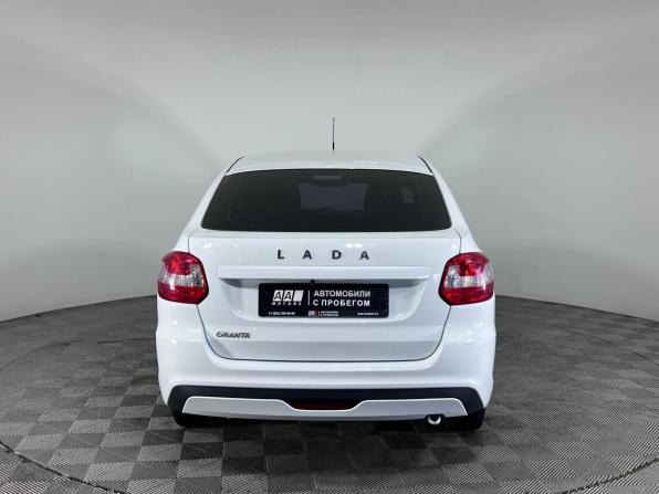 Lada (ВАЗ) Granta I Рестайлинг с пробегом 2022 года, цена 747 000 рублей, 104574 км, хэтчбек, Автокод Объявления