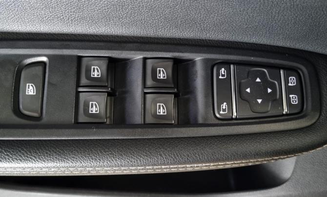 Renault Arkana I с пробегом 2019 года, цена 1 565 000 рублей, 126753 км, внедорожник, Автокод Объявления