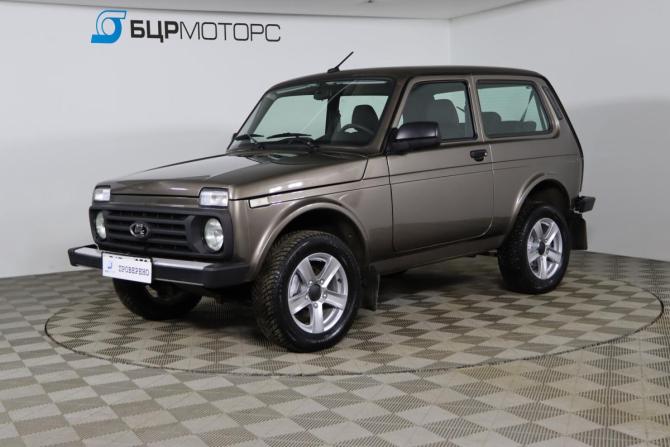 Lada (ВАЗ) Niva Legend с пробегом 2025 года, цена 1 079 990 рублей, 7450 км, внедорожник, Автокод Объявления