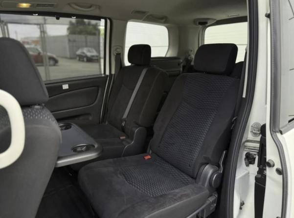 Nissan Serena IV (C26) с пробегом 2016 года, цена 1 650 000 рублей, 134000 км, минивэн, Автокод Объявления
