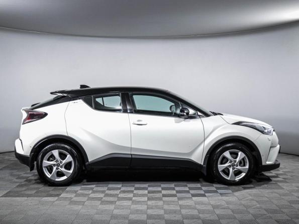 Toyota C-HR I с пробегом 2019 года, цена 2 250 000 рублей, 81247 км, внедорожник, Автокод Объявления