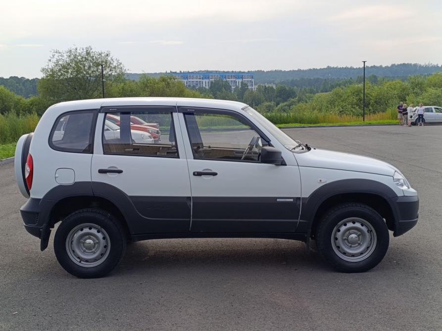 Chevrolet Niva I Рестайлинг Миасс  - изображение 4