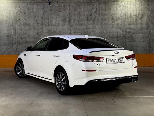 Kia K5 II с пробегом 2018 года, цена 1 999 000 рублей, 122533 км, седан, Автокод Объявления