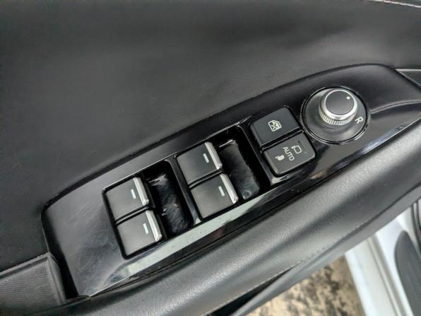 Mazda 6 III (GJ) Рестайлинг 2 с пробегом 2019 года, цена 2 350 000 рублей, 78111 км, седан, Автокод Объявления