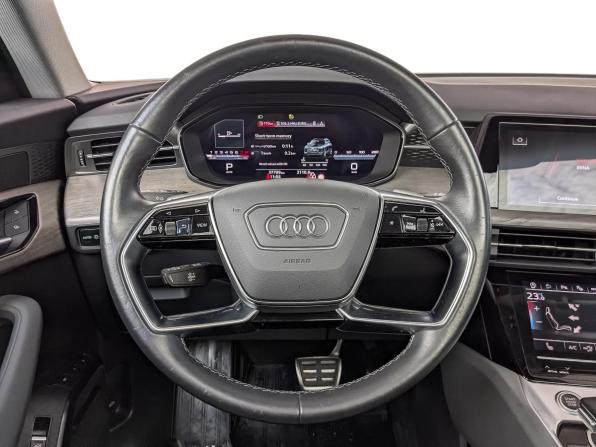 Audi Q6 с пробегом 2023 года, цена 6 750 000 рублей, 38000 км, внедорожник, Автокод Объявления