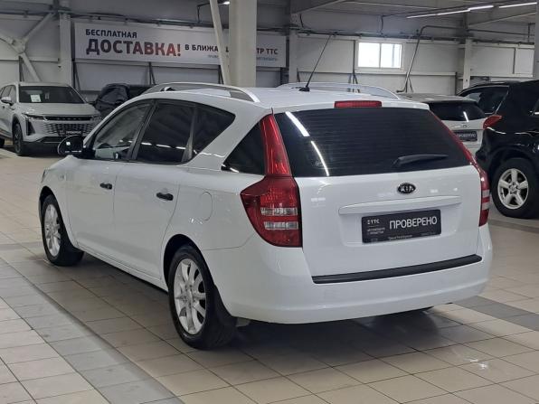 Kia Ceed I с пробегом 2009 года, цена 590 000 рублей, 262002 км, универсал, Автокод Объявления
