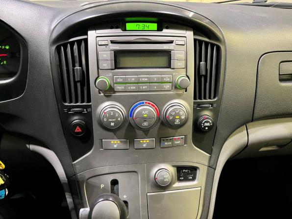 Hyundai Grand Starex I с пробегом 2015 года, цена 1 599 000 рублей, 295713 км, минивэн, Автокод Объявления