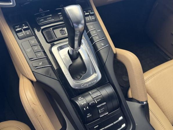 Porsche Cayenne II Рестайлинг (958) с пробегом 2017 года, цена 3 987 000 рублей, 138000 км, внедорожник, Автокод Объявления