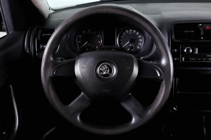 Skoda Roomster I Рестайлинг с пробегом 2013 года, цена 799 000 рублей, 58000 км, компактвэн, Автокод Объявления