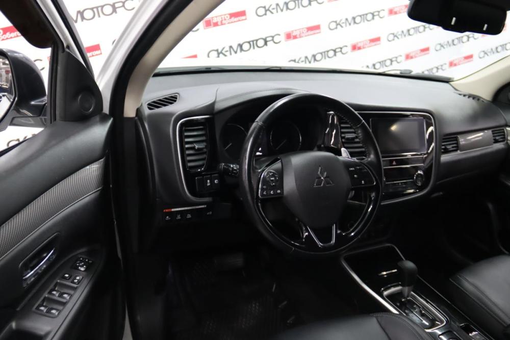Mitsubishi Outlander III Рестайлинг 3 Сургут  - изображение 7