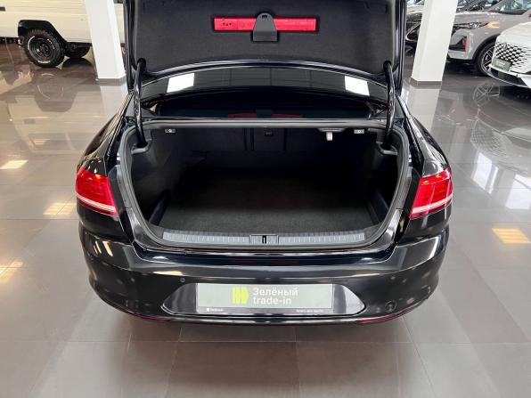 Volkswagen Passat B8 с пробегом 2017 года, цена 1 700 000 рублей, 127302 км, седан, Автокод Объявления