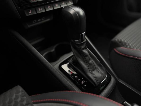 Volkswagen Polo VI с пробегом 2021 года, цена 1 990 000 рублей, 98429 км, лифтбек, Автокод Объявления