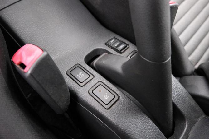 Suzuki SX4 I (Classic) Рестайлинг с пробегом 2012 года, цена 899 000 рублей, 42000 км, хэтчбек, Автокод Объявления