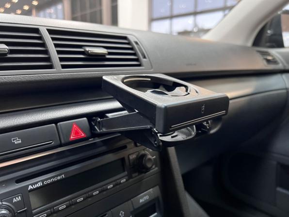 Audi A4 III (B7) с пробегом 2005 года, цена 735 000 рублей, 202826 км, седан, Автокод Объявления