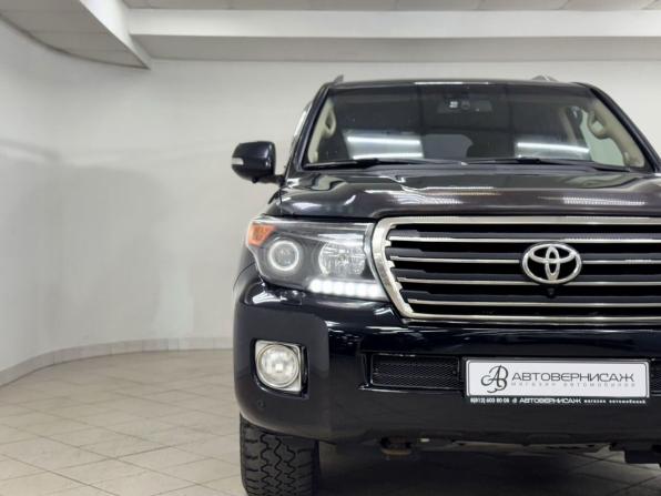 Toyota Land Cruiser 200 Series Рестайлинг 1 с пробегом 2014 года, цена 3 680 000 рублей, 253318 км, внедорожник, Автокод Объявления