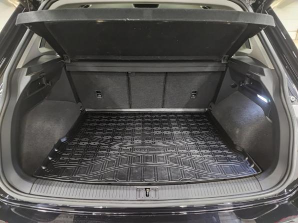 Volkswagen Tiguan II Рестайлинг с пробегом 2021 года, цена 3 763 000 рублей, 69643 км, внедорожник, Автокод Объявления