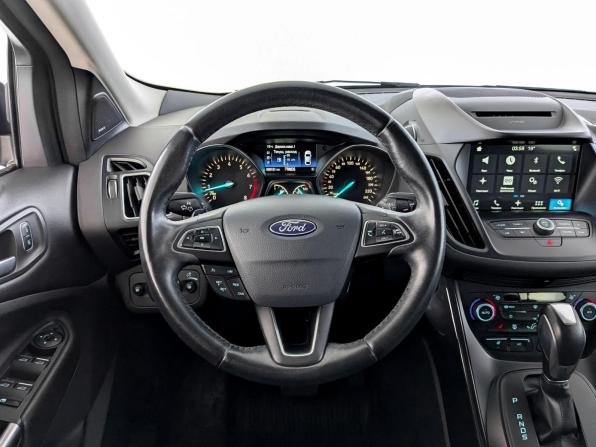 Ford Kuga II Рестайлинг с пробегом 2017 года, цена 1 675 000 рублей, 89000 км, внедорожник, Автокод Объявления