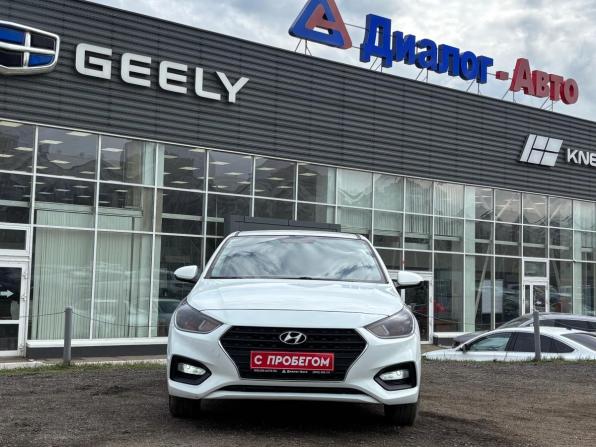 Hyundai Solaris II с пробегом 2019 года, цена 978 000 рублей, 284000 км, седан, Автокод Объявления