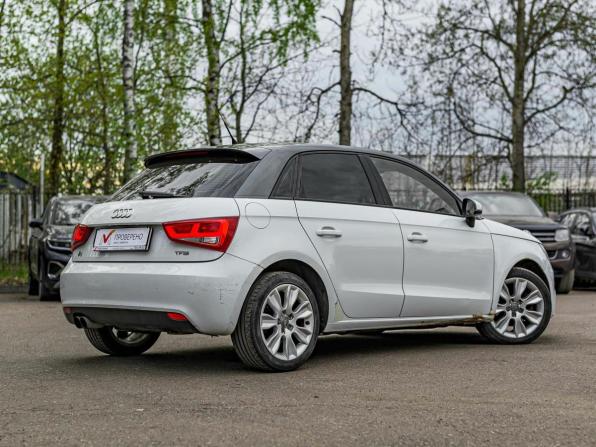 Audi A1 I (8X) с пробегом 2012 года, цена 990 000 рублей, 132634 км, хэтчбек, Автокод Объявления