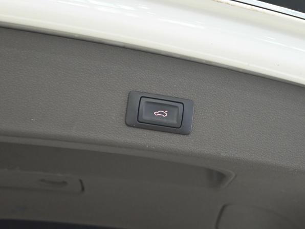 Audi Q5 I (8R) Рестайлинг с пробегом 2014 года, цена 2 190 000 рублей, 168782 км, внедорожник, Автокод Объявления