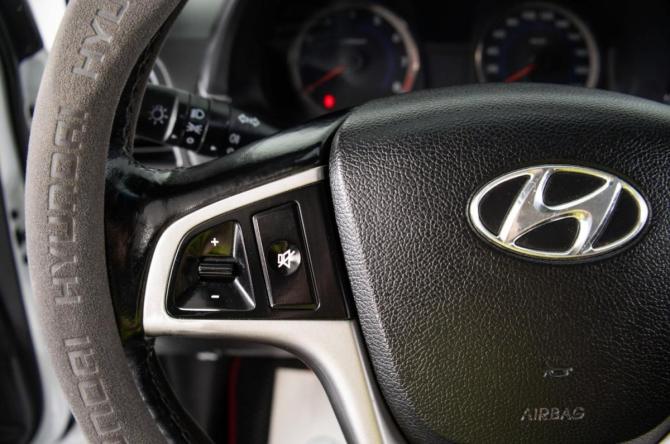Hyundai Solaris I Рестайлинг с пробегом 2014 года, цена 999 000 рублей, 224097 км, седан, Автокод Объявления