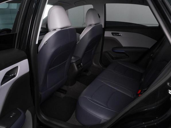 Chevrolet Monza II Рестайлинг с пробегом 2023 года, цена 1 689 000 рублей, 31811 км, седан, Автокод Объявления
