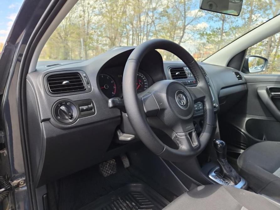 Volkswagen Polo V Саратов  - изображение 16