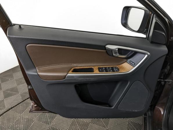 Volvo XC60 I Рестайлинг с пробегом 2017 года, цена 2 650 000 рублей, 110734 км, внедорожник, Автокод Объявления