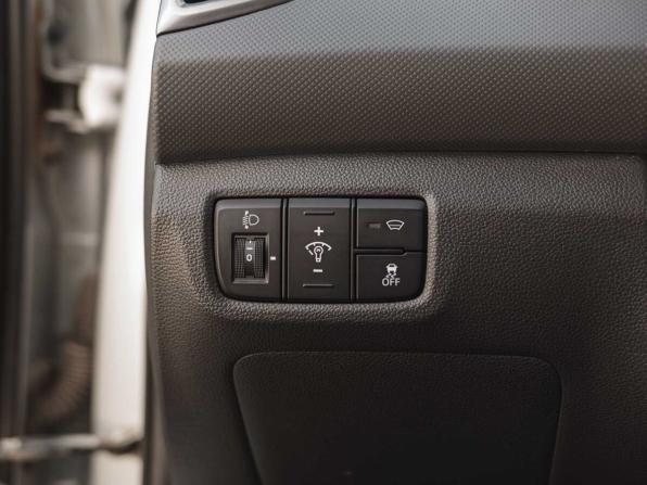 Hyundai Creta I Рестайлинг с пробегом 2021 года, цена 2 170 000 рублей, 90221 км, внедорожник, Автокод Объявления