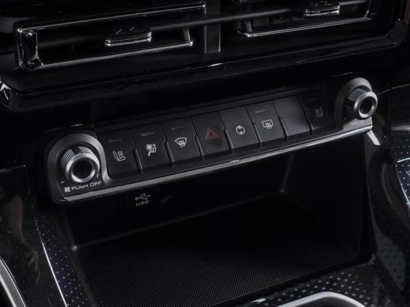 Haval M6 II с пробегом 2024 года, цена 1 950 000 рублей, 25420 км, внедорожник, Автокод Объявления