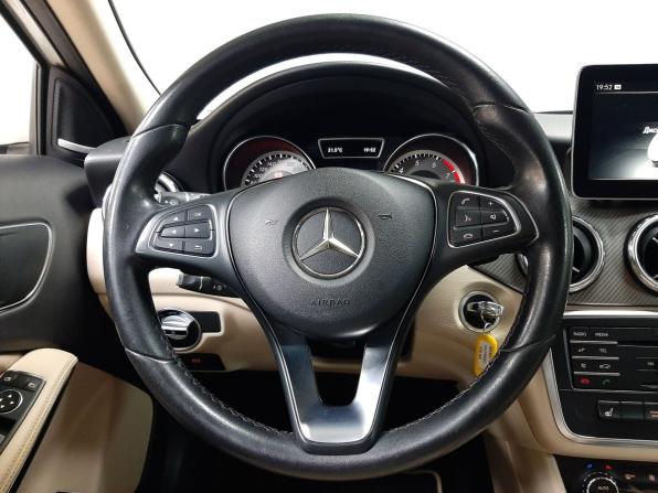 Mercedes-Benz GLA I (X156) с пробегом 2016 года, цена 1 799 000 рублей, 117974 км, внедорожник, Автокод Объявления