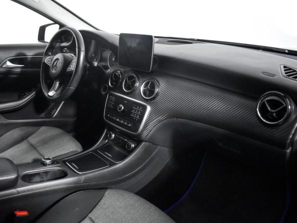 Mercedes-Benz GLA I (X156) Рестайлинг с пробегом 2017 года, цена 1 650 000 рублей, 139124 км, внедорожник, Автокод Объявления