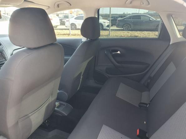 Volkswagen Polo V с пробегом 2014 года, цена 680 000 рублей, 136000 км, седан, Автокод Объявления
