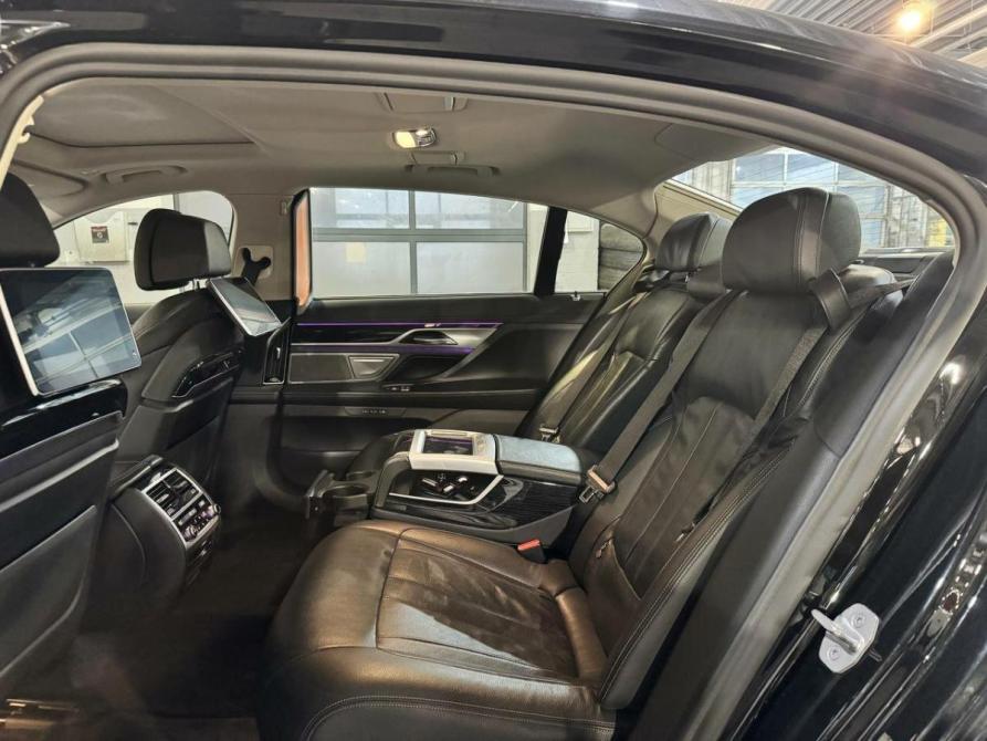 BMW 7 серии VI (G11/G12) Рестайлинг Санкт-Петербург  - изображение 28