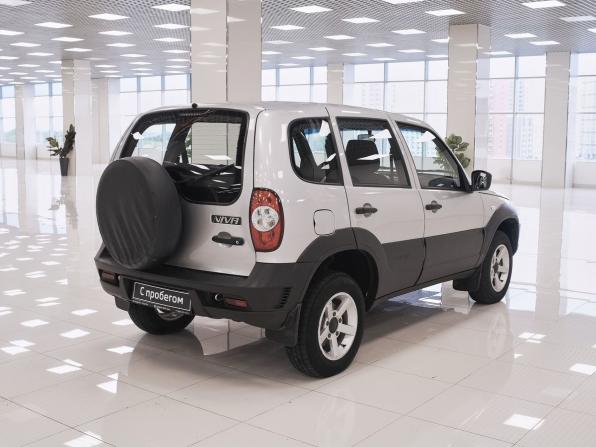 Chevrolet Niva I Рестайлинг с пробегом 2018 года, цена 750 000 рублей, 95339 км, внедорожник, Автокод Объявления
