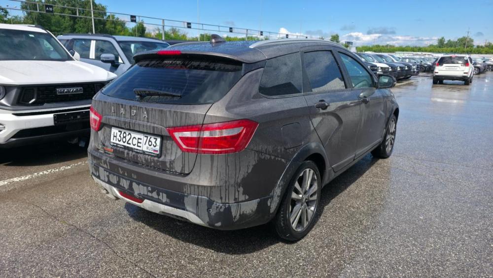 Lada (ВАЗ) Vesta I Тольятти  - изображение 3