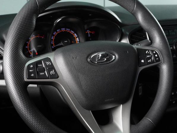Lada (ВАЗ) Vesta I с пробегом 2021 года, цена 1 199 000 рублей, 46044 км, седан, Автокод Объявления