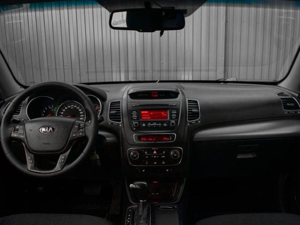 Kia Sorento II Рестайлинг с пробегом 2013 года, цена 1 700 000 рублей, 274090 км, внедорожник, Автокод Объявления