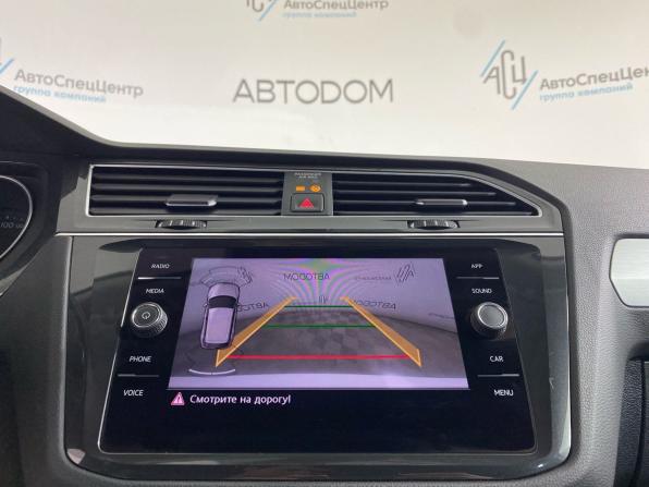 Volkswagen Tiguan II с пробегом 2018 года, цена 2 179 000 рублей, 155000 км, внедорожник, Автокод Объявления