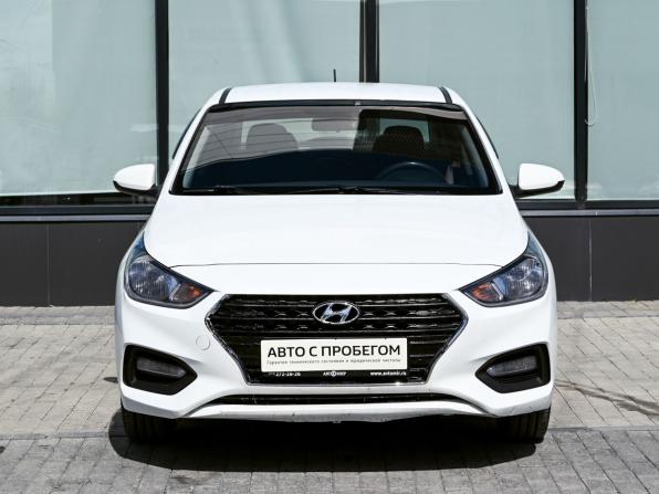 Hyundai Solaris II с пробегом 2018 года, цена 1 029 000 рублей, 140623 км, седан, Автокод Объявления