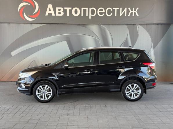Ford Kuga II Рестайлинг с пробегом 2018 года, цена 1 678 000 рублей, 124350 км, внедорожник, Автокод Объявления