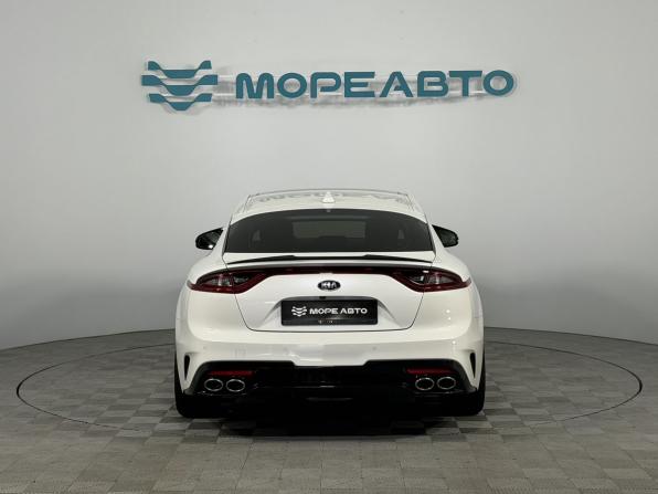 Kia Stinger I с пробегом 2019 года, цена 3 250 000 рублей, 125907 км, лифтбек, Автокод Объявления