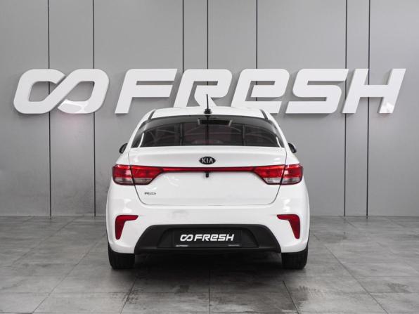 Kia Rio IV с пробегом 2018 года, цена 909 000 рублей, 209384 км, седан, Автокод Объявления