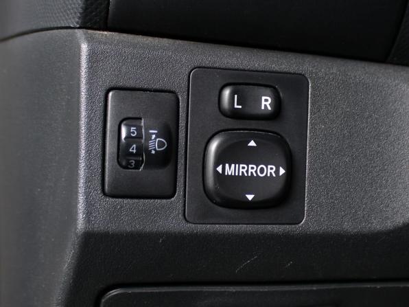 Toyota Yaris II с пробегом 2007 года, цена 520 000 рублей, 188300 км, хэтчбек, Автокод Объявления