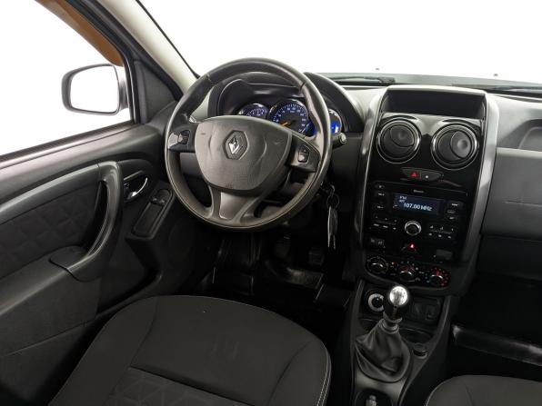 Renault Duster I Рестайлинг с пробегом 2017 года, цена 1 380 000 рублей, 87399 км, внедорожник, Автокод Объявления