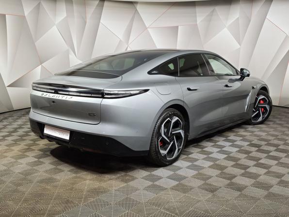 Exeed Exlantix ES с пробегом 2025 года, цена 4 675 000 рублей, 684 км, седан, Автокод Объявления