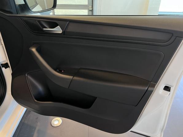Volkswagen Polo VI с пробегом 2021 года, цена 1 750 000 рублей, 76306 км, лифтбек, Автокод Объявления